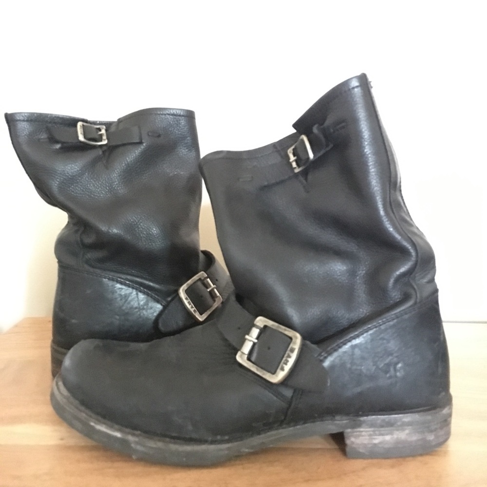 Frye Veronica Short Boot